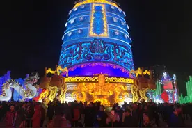 自贡2019上半年实现GDP715.75亿元 同比增长8.2%视频封面