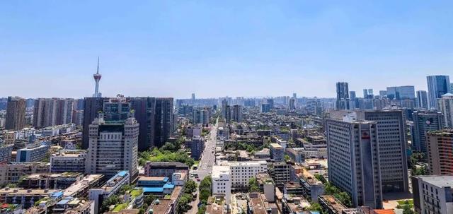 近两年28.6万本科及以上人才落户成都！有你吗？