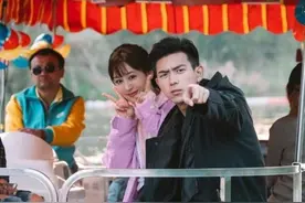 荷尔蒙来袭！李现陈伟霆赤膊打篮球，韩商言8块腹肌球技A爆了图片