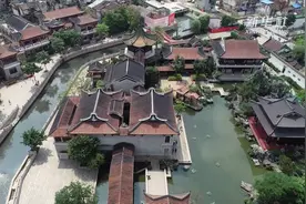 破败小区变身成为城市新景点视频封面