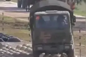 论车技，我只服兵哥哥，前方高能！视频封面