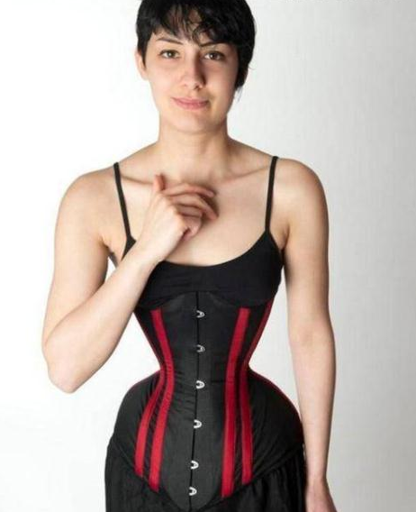 水蛇腰(水蛇腰和正常腰的区别)-第6张图片