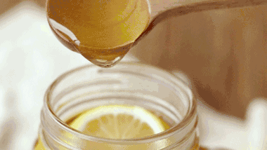 网红辅食核桃油超标致癌，真相迷离！孩子究竟该怎么吃油？