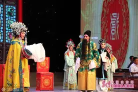 四平调走进百姓 感受非遗文化魅力图片