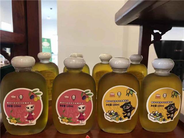 金沙滩啤酒城刮来“西北风”，快去东西协作馆淘“武都四宝”