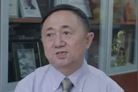王灿发：垃圾分类需要整体公众意识的培育 | 新中国70周年·民生访谈④视频封面