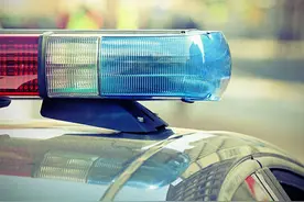 酒后睡4小时再上路，等红灯时又秒睡！男子犯危险驾驶罪获刑图片