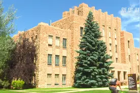 中外联合培养 看看美国这所高原上的大学视频封面