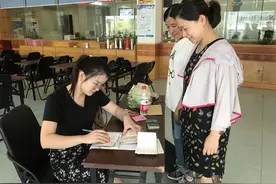 服务下沉 杭州西湖区残疾人证延期手续上门代办图片