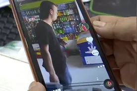 刷抖音看到失踪十年的儿子：盼他早回家视频封面