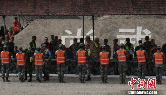 “安全环境”核生化侦察射击赛中国参赛队夺得第一名
