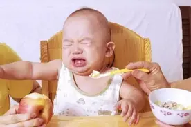 宝宝不爱吃辅食怎么办？不爱吃辅食的这4个原因你要知道图片