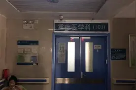医生救护车上摘取遗体肝肾，骗家属为捐赠
