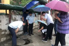 记者手记｜协商维修化粪池花了近一月，慢作为要不得图片