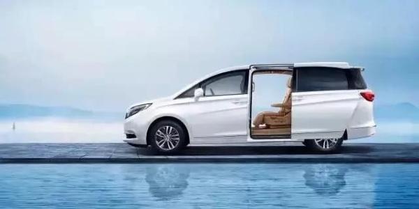 汽车车型的这些字母缩写你都清楚吗？