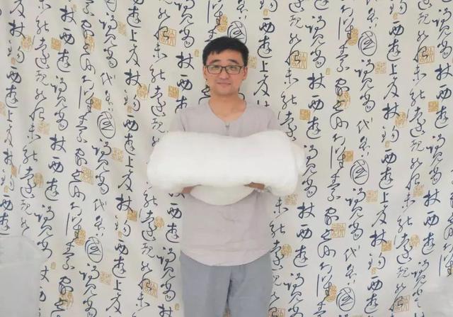 蚕丝被被曝光了！被子盖的不对，对身体有哪些危害，不知道的赶紧看看...