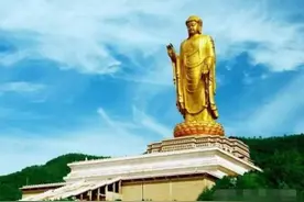 世界第一大佛：耗时10年耗资12亿，曾人声鼎沸，如今无人问津图片
