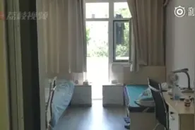 官方回应高校天价宿舍费：已约谈主要负责人，派调查组进学校视频封面