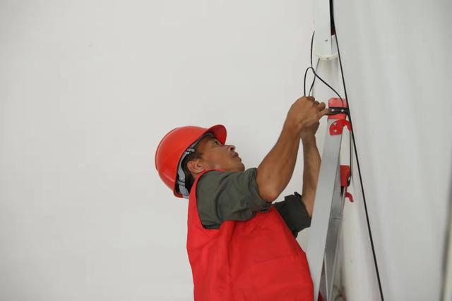 湘西网站优化（湘西联通完成州内35所校园网络优化工作）