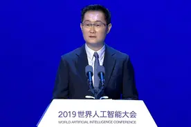 马化腾：王者荣耀AI不依赖人类经验自学成才 已达职业水平图片