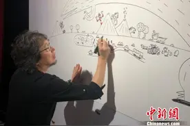 绘本作家宫西达也：绘本并非儿童专属 跨年龄传递爱图片