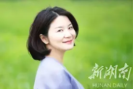 王庭恺诗词选｜远浦苍山外，秋色两相和图片