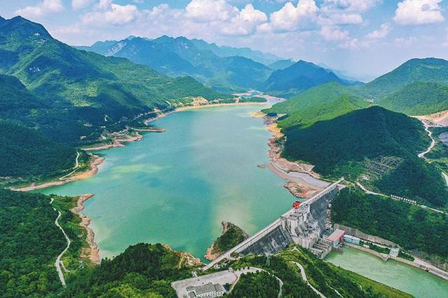 高端网站建设路（第二个都江堰的60余年建设路）