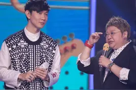 韩红独自唱《飞云》很紧张 林俊杰嘴甜互动超有爱图片