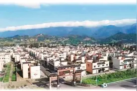 四川省芦山县思延镇侨爱新村：凝聚侨爱 震后新生图片