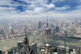 上海楼市二季度强势反弹，上半年单价10万以上豪宅成交同比近翻倍图片