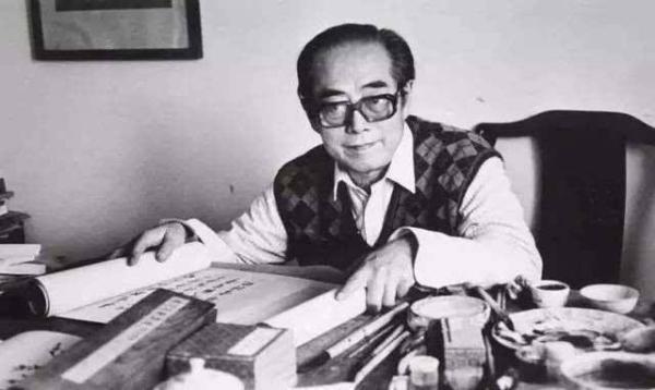 108幅程十发绘《阿Q画传》原作，首次“回乡”完整呈现