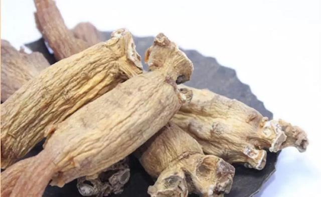 高丽参保健功效佳，但你需注意