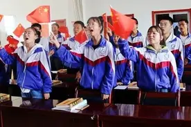 高台县图书馆举办喜迎国庆“歌颂祖国·爱我中华”经典诵读活动图片