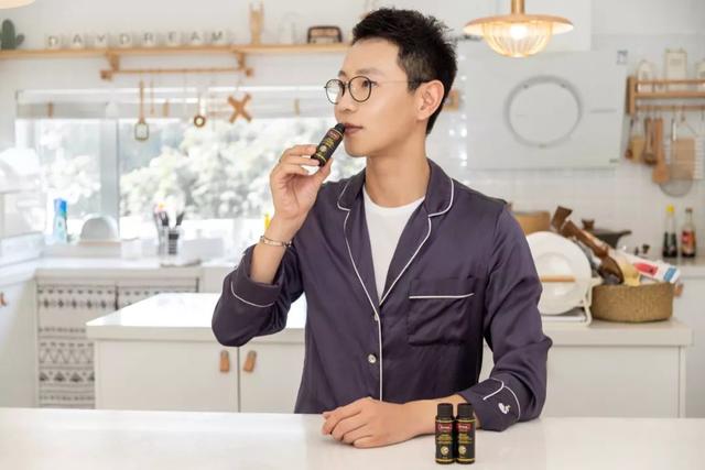 吃胶原蛋白会引起失眠吗 吃胶原蛋白会引起失眠吗为什么