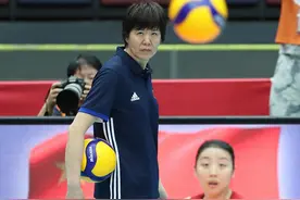 排球——女排世界杯：郎平带队热身图片