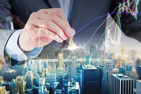 绿城管理剑指“代建第一股”：近三年收入复合增长率达40%，毛利率却持续下降图片