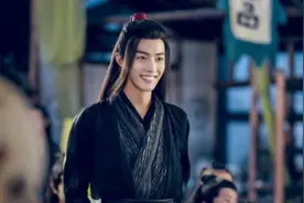 肖战生日王一博零点准时送祝福，去年肖战生日就是王一博陪过的图片