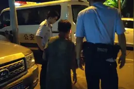 乘客坐到终点站迷路，司机开公交载其返回