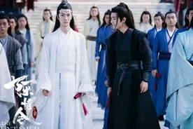 同样是给肖战送祝福，于斌称呼他“战战”，有谁注意王一博叫了啥图片