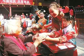 象山月楼村350名外嫁女回娘家“尽孝”图片