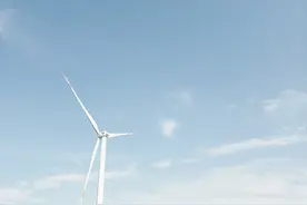 青海将推进建设共和、德令哈、乌图美仁、西宁等光热园区 打造光热熔盐基地图片