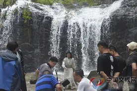 万界仙踪网络剧在文成取景拍摄图片