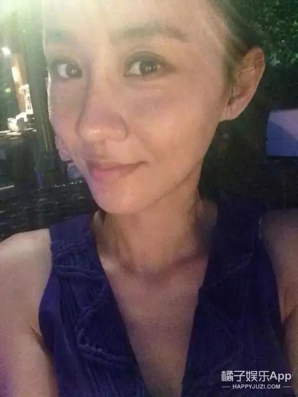 还记得《武林外传》里的金湘玉吗,她现在长这样了