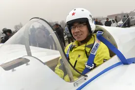 中国大学生自制飞机第一人陈墨将在2019西安航展向母校捐赠飞机图片