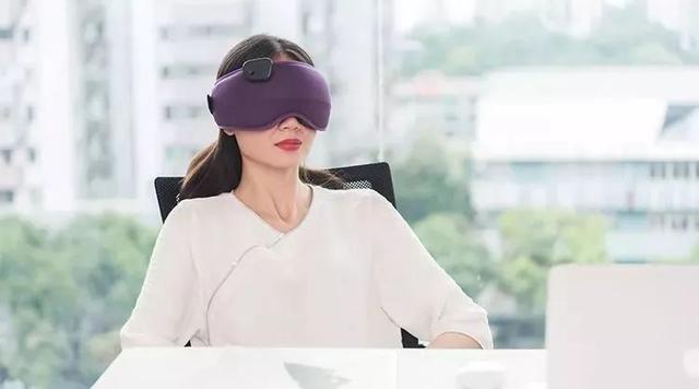 9个失眠程序员做了个助眠神器 一戴上 立马就想睡了