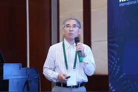 雨生红球藻的虾青素：工业化生物生产及其生物活性与健康功效图片