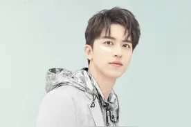 许魏洲：算不上流量，我只短暂地红了一下图片