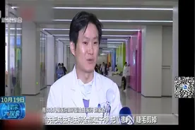 孩子眼睛发痒爱揉眼，到医院检查发现大麻烦,眼里竟有成堆活虱子