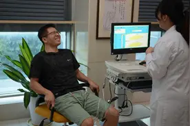 生孩子的十级痛到底有多痛？准爸爸体验到四级就投降了视频封面