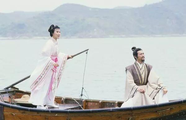 港剧中的CP们：几代人的荧屏佳话